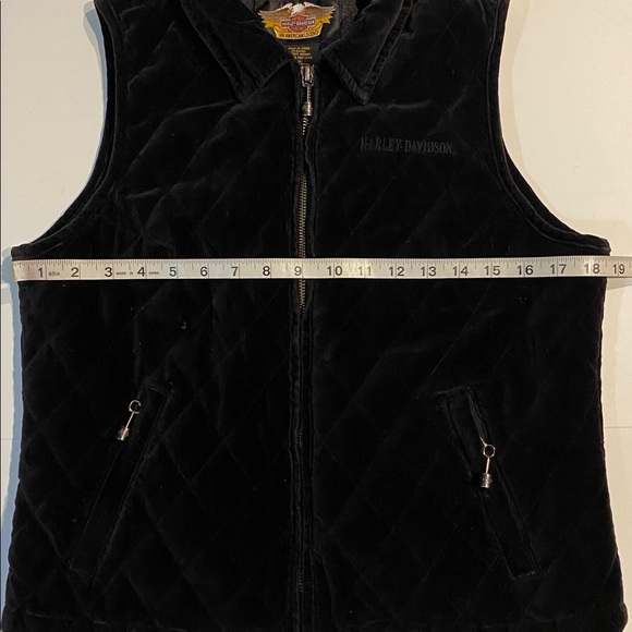 Harley Davidson Ladies Medium Black Quilted Zip Up Lined Vest Preowned D36 - Picture 8 of 16